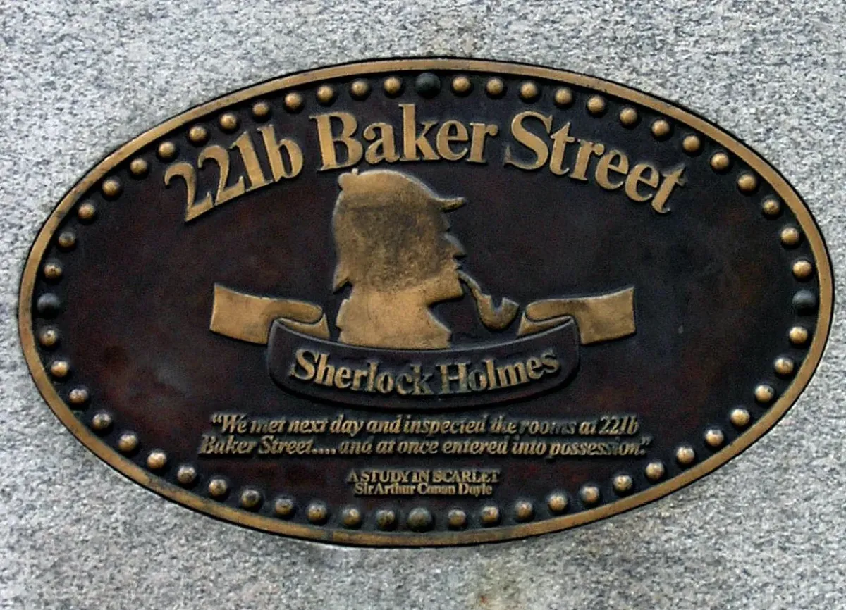 221B Baker Street Sign