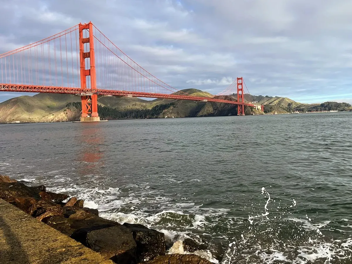 Golden Gate Bridge