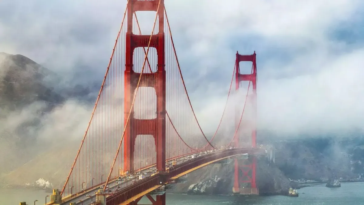 Golden Gate Bridge Foggy