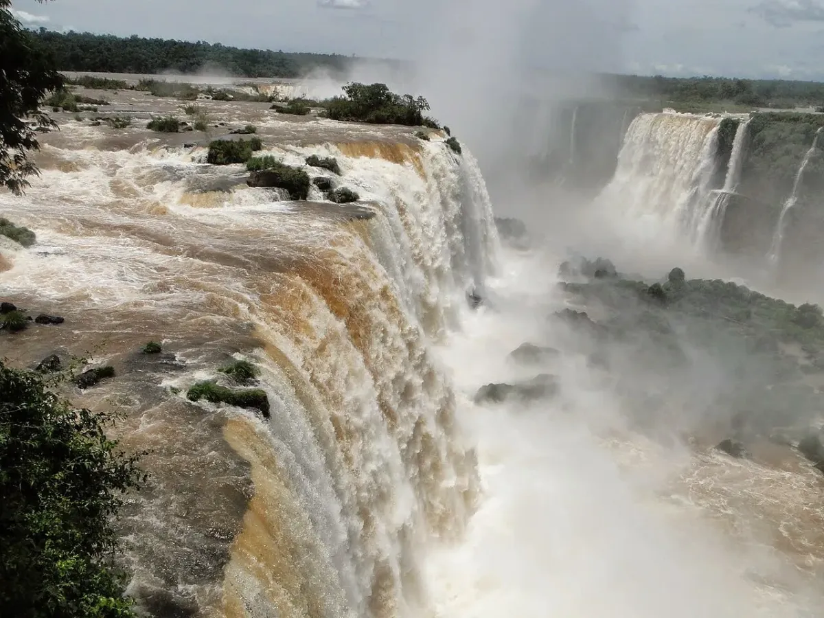 Iguaz&uacute; Falls