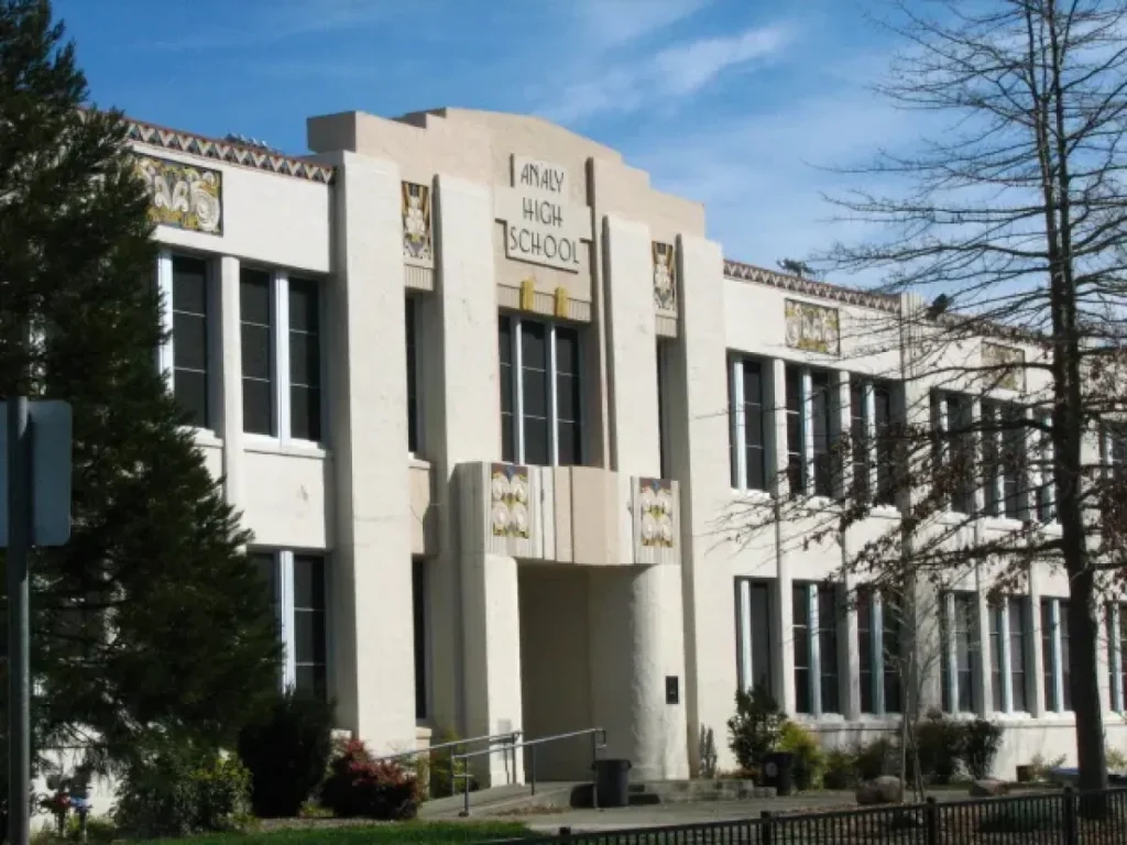 Analy High School